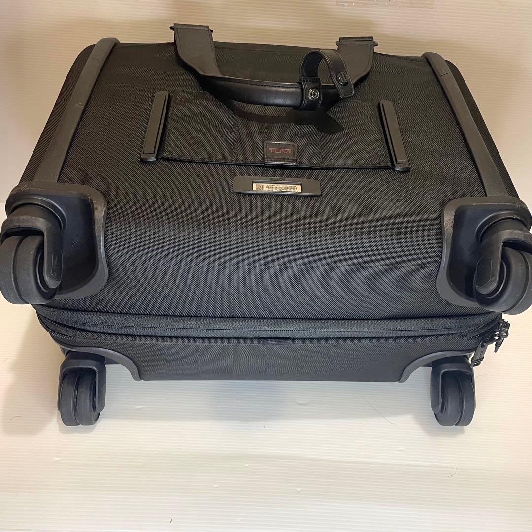 TUMI ALPHA3 ツミ トゥミ アルファ3 デラックス 4輪 ラップトップ