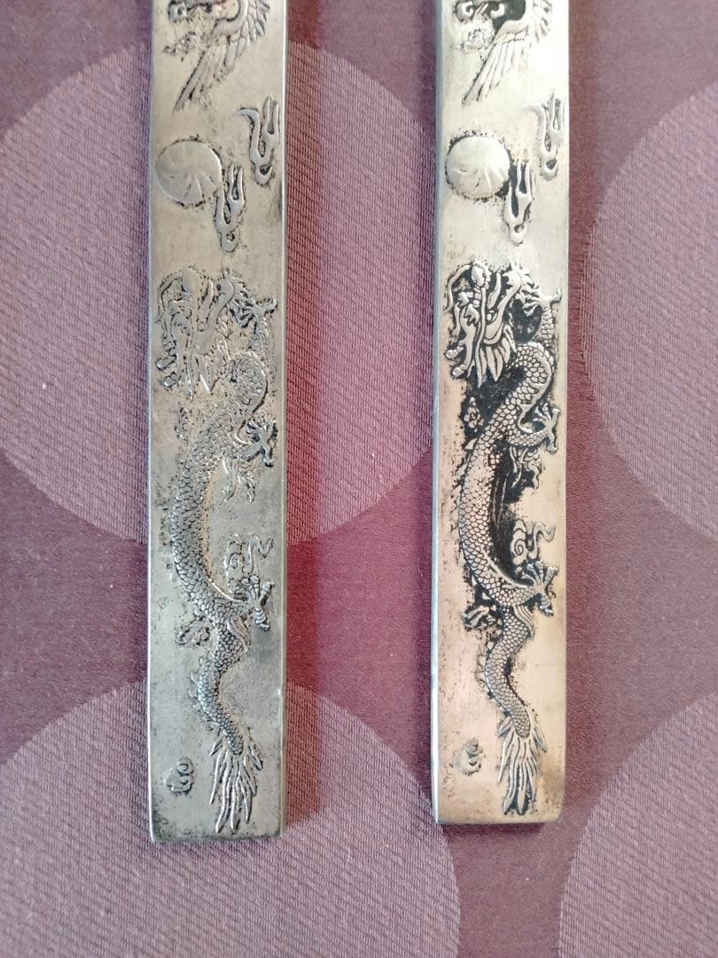 旧蔵した物中国骨董貴重希少 【中国清の時代手造り龍鳳細工彫刻純銀文鎮２点セット】