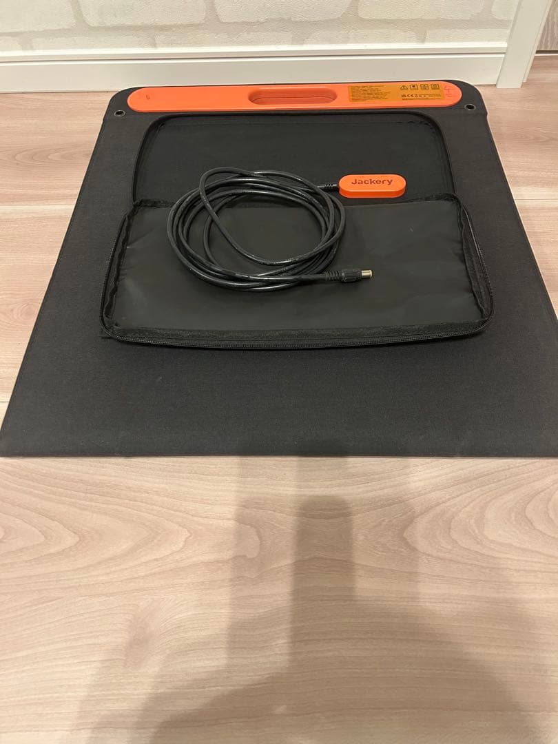 Jackery/ジャクリ SolarSaga 100 JS-100C