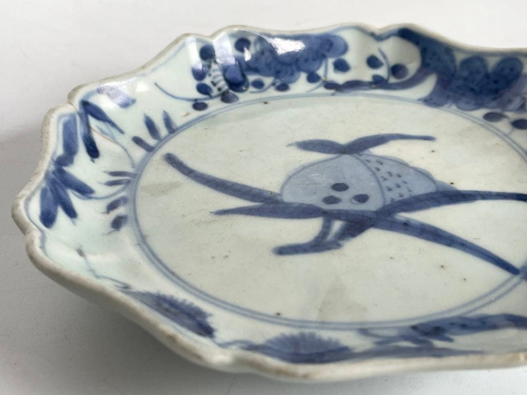 骨董　アンティーク　藍九谷　染付　桃図　輪花縁　小皿　誉印　初期伊万里　古伊万里