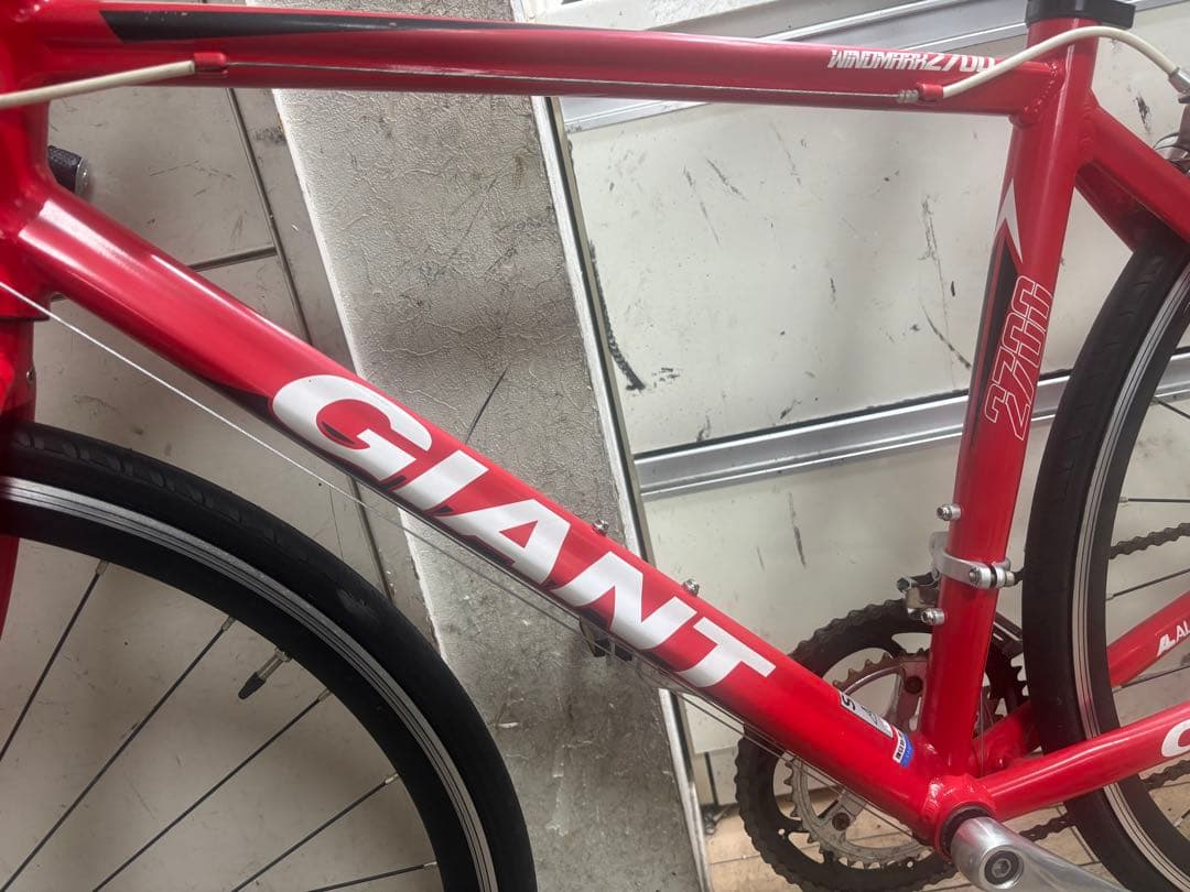 GIANT WINDNARK ジャイアントのロードバイク レッド