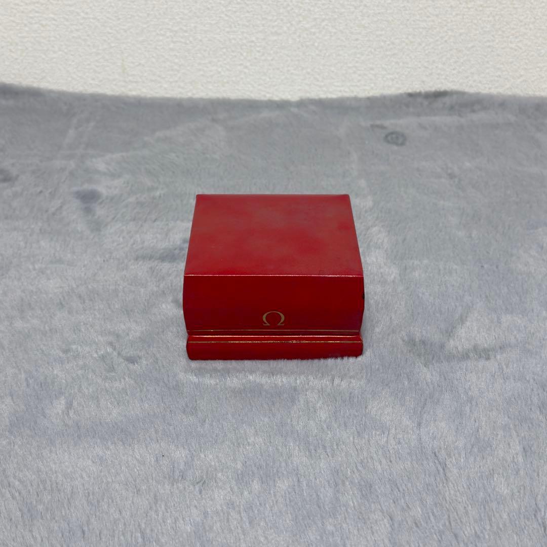 OMEGA　オメガ　時計空箱　ウォッチボックス　赤
