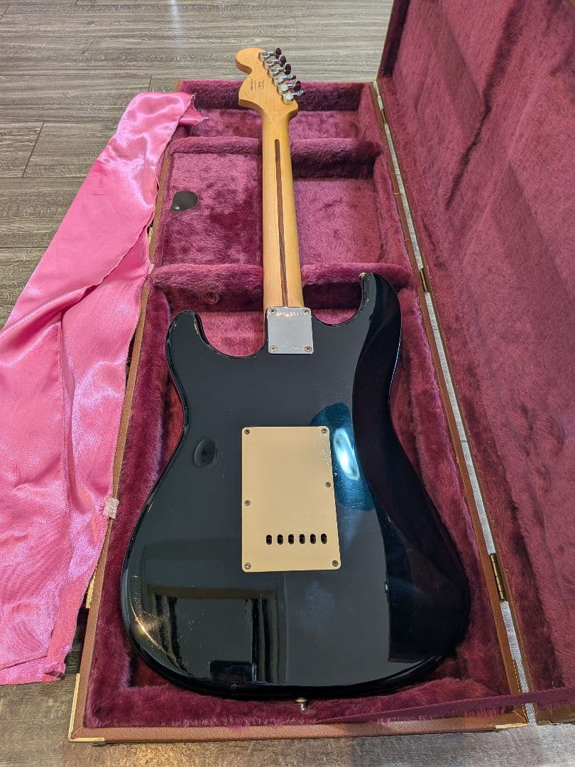 ストラトキャスター(Squier)