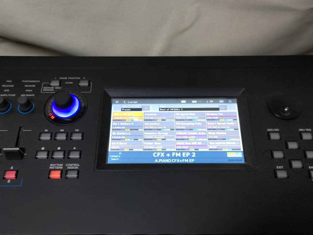 YAMAHA　シンセサイザー　modx8+　フットペダルfc4a付き