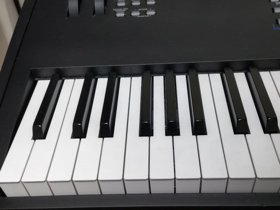 YAMAHA　シンセサイザー　modx8+　フットペダルfc4a付き