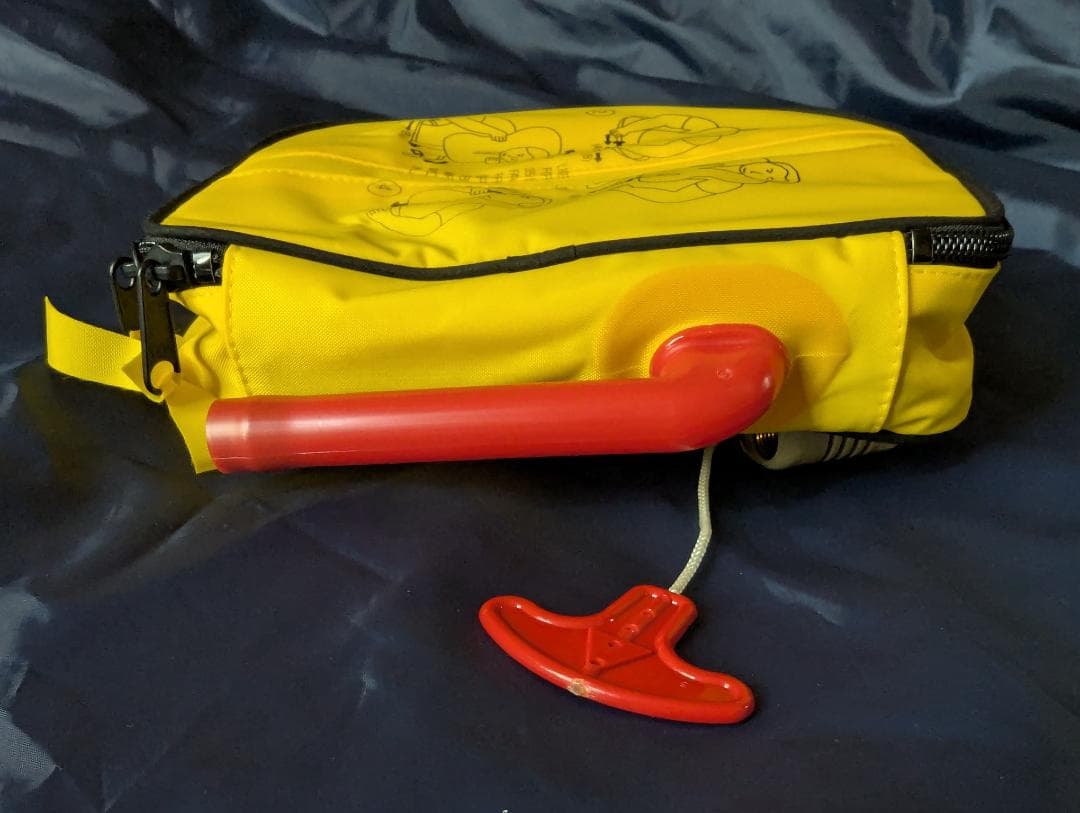 JAL ライフベスト ポーチ