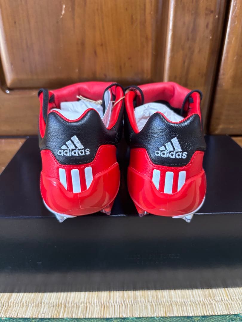 アディダス　プレデターマニア　26cm