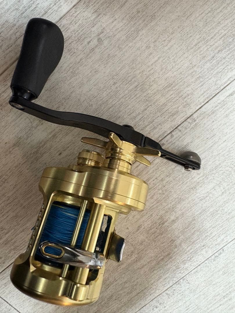 シマノ23カルカッタコンクエストMD 401XGLH　バリアルハンドル140仕様