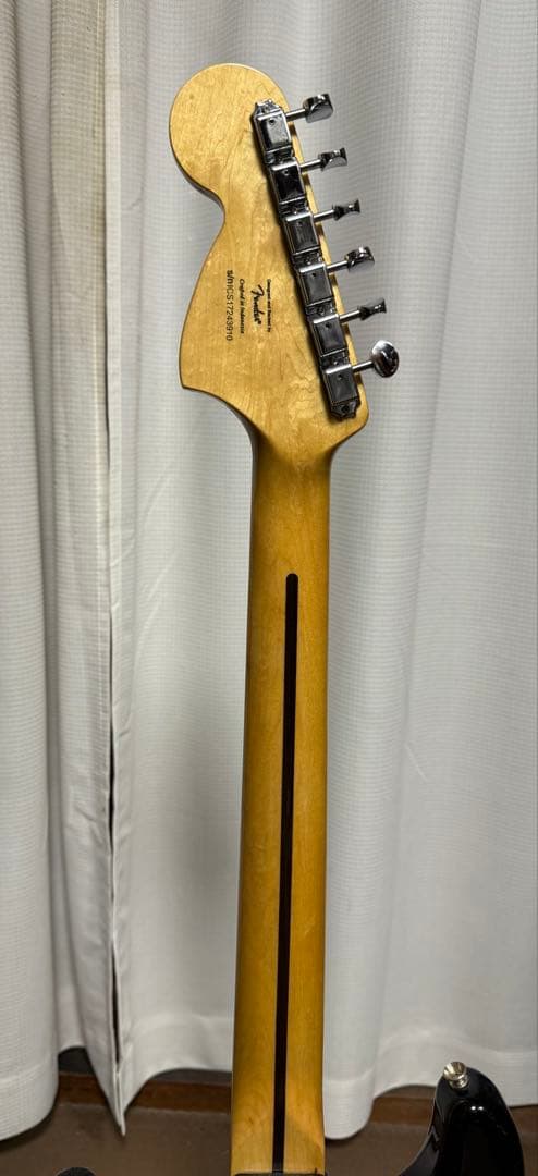 Squier fender STRATOCASTER ラージヘッドネック交換