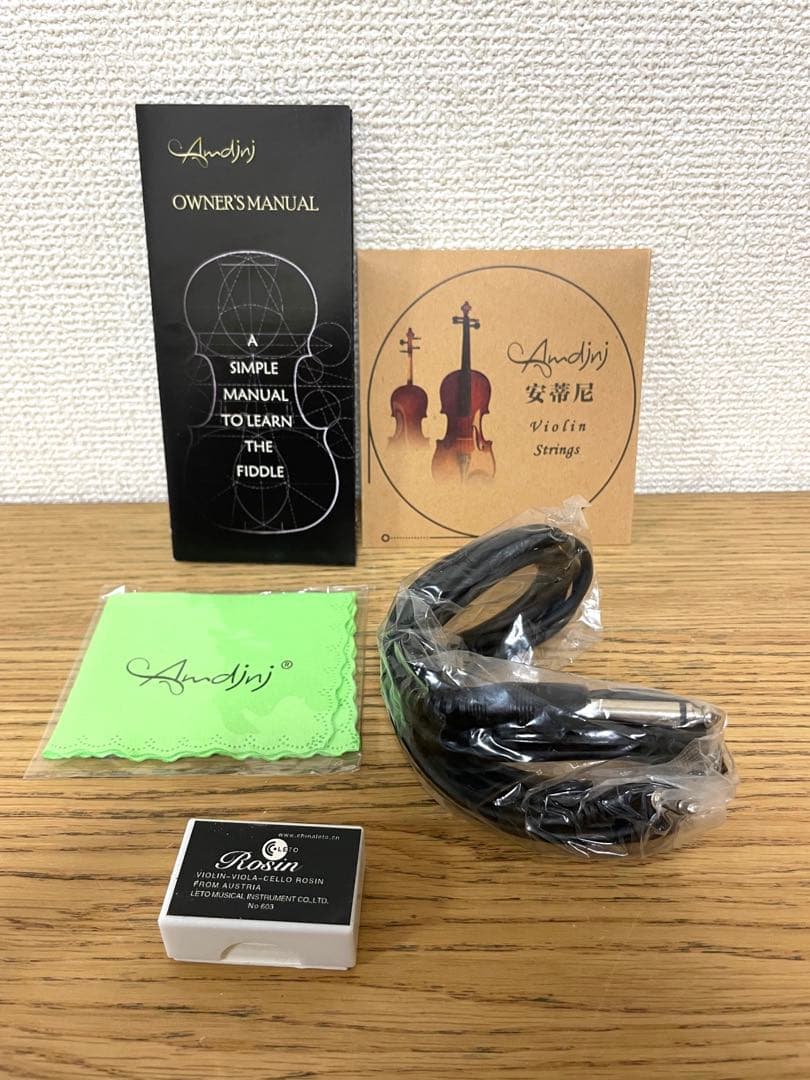 新品未使用 Amdini サイレントバイオリン エレキ 4/4 ホワイト