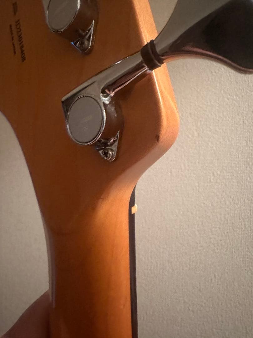 Fender Deluxe Jazz Bass V 新井和輝モデル Mod