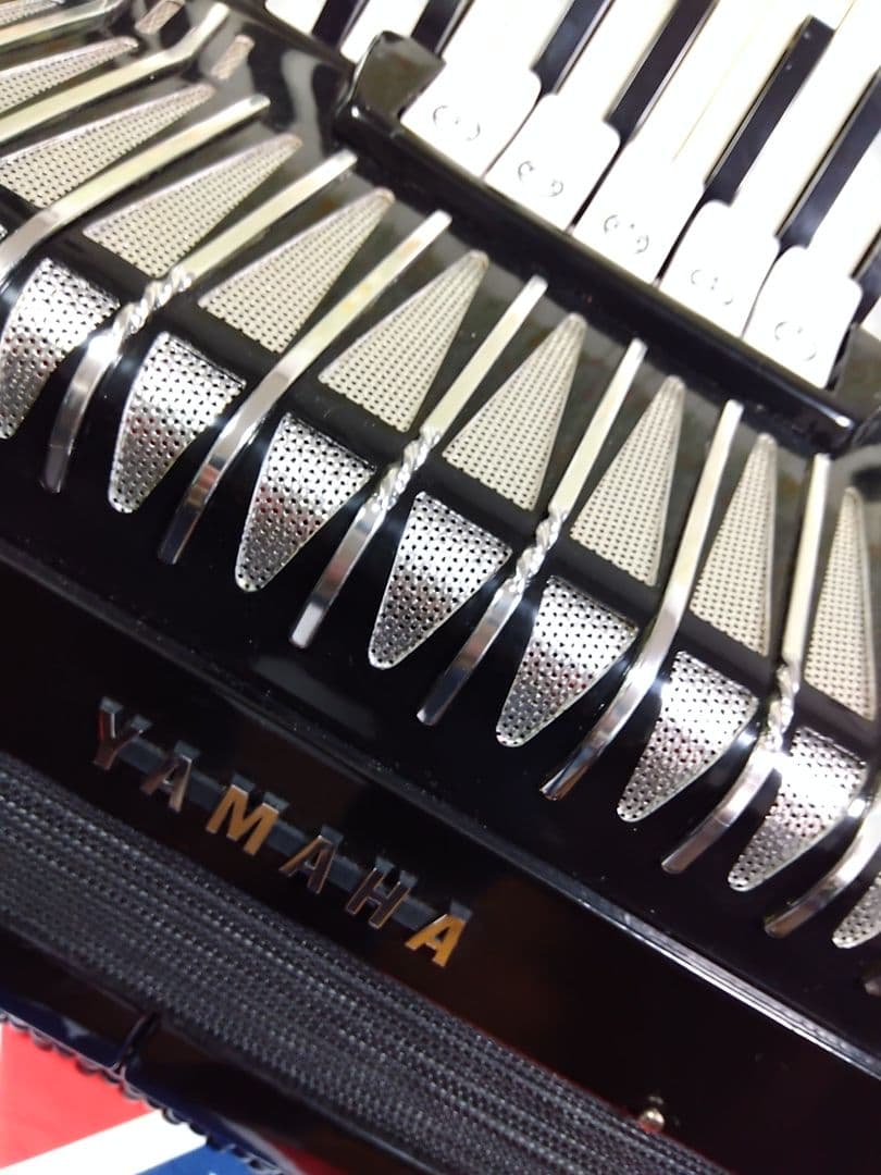 【動作現状品】YAMAHA 〈YA-80〉 アコーディオン 独奏用最高級モデル