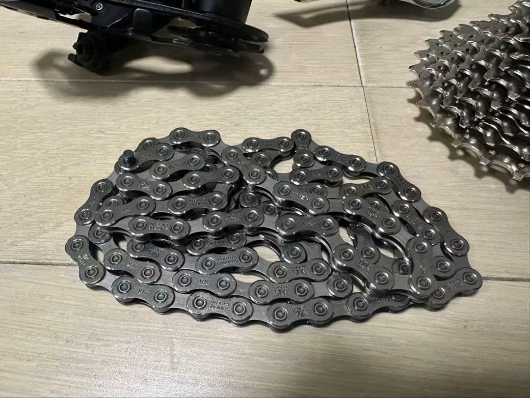 SHIMANO シマノ　105 R7000 11速 コンポセット　新品未使用