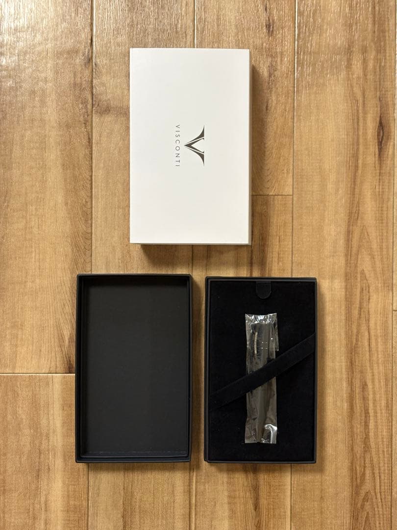 ヴィスコンティ ホモサピエンス　ダークエイジ　ボールペン