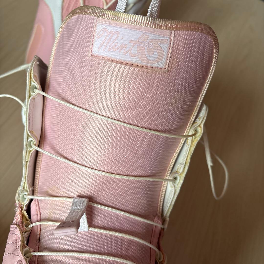 Burton 女性用スノーボードブーツ ピンク