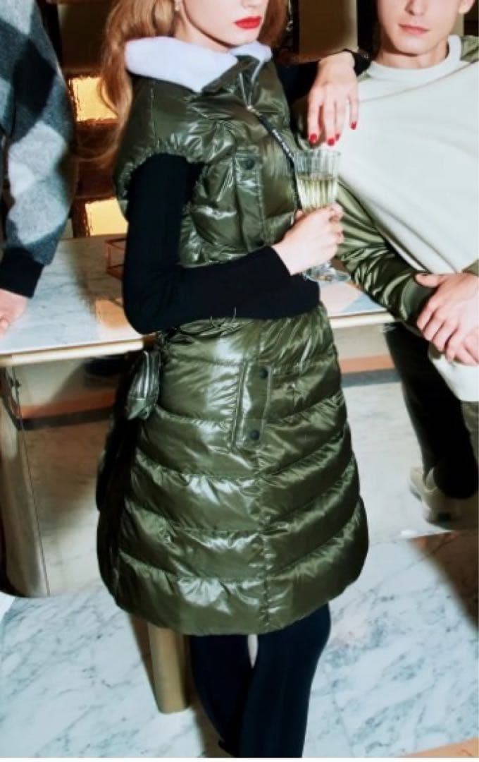 G/FORE韓国ジーフォアレディースダウンショートベストsizeLカーキー