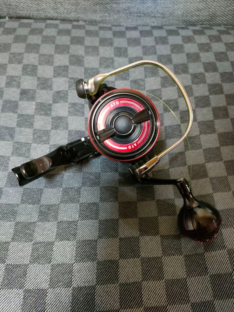 Daiwa 23CYGNUS 2500XH-LBD レバーブレーキリール