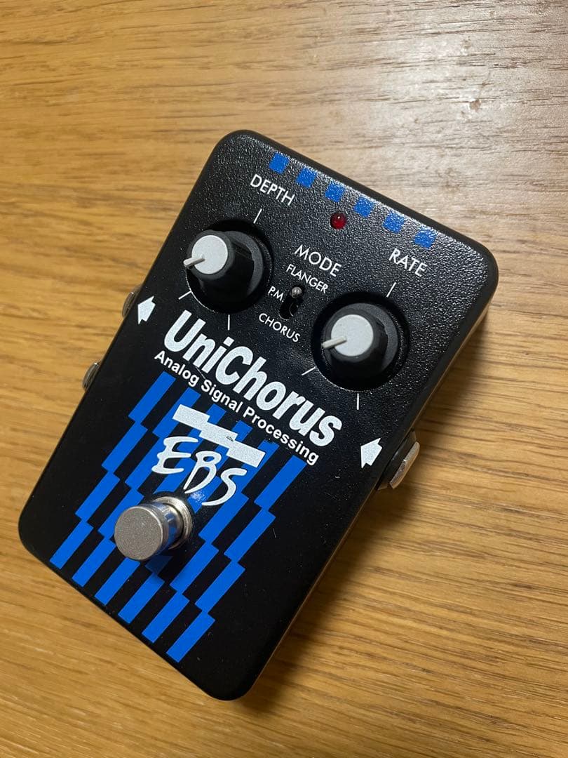 EBS UniChorus ベースエフェクター