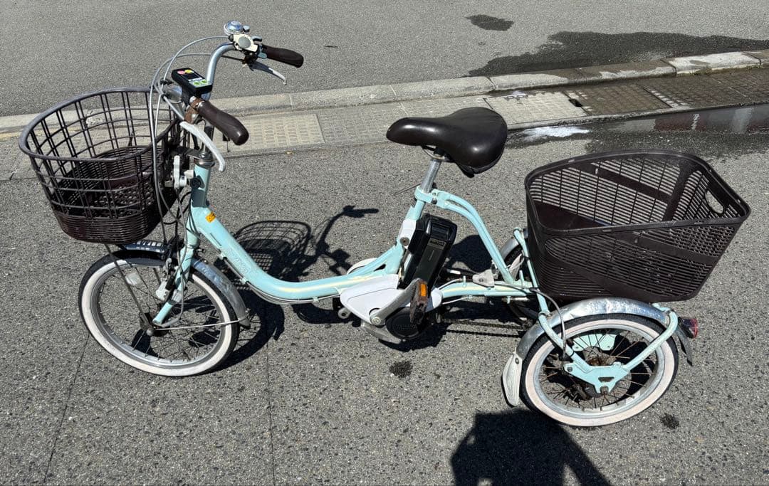 【引き取り限定.藤沢市】ブリヂストン　電動アシスト三輪自転車 アシスタワゴン