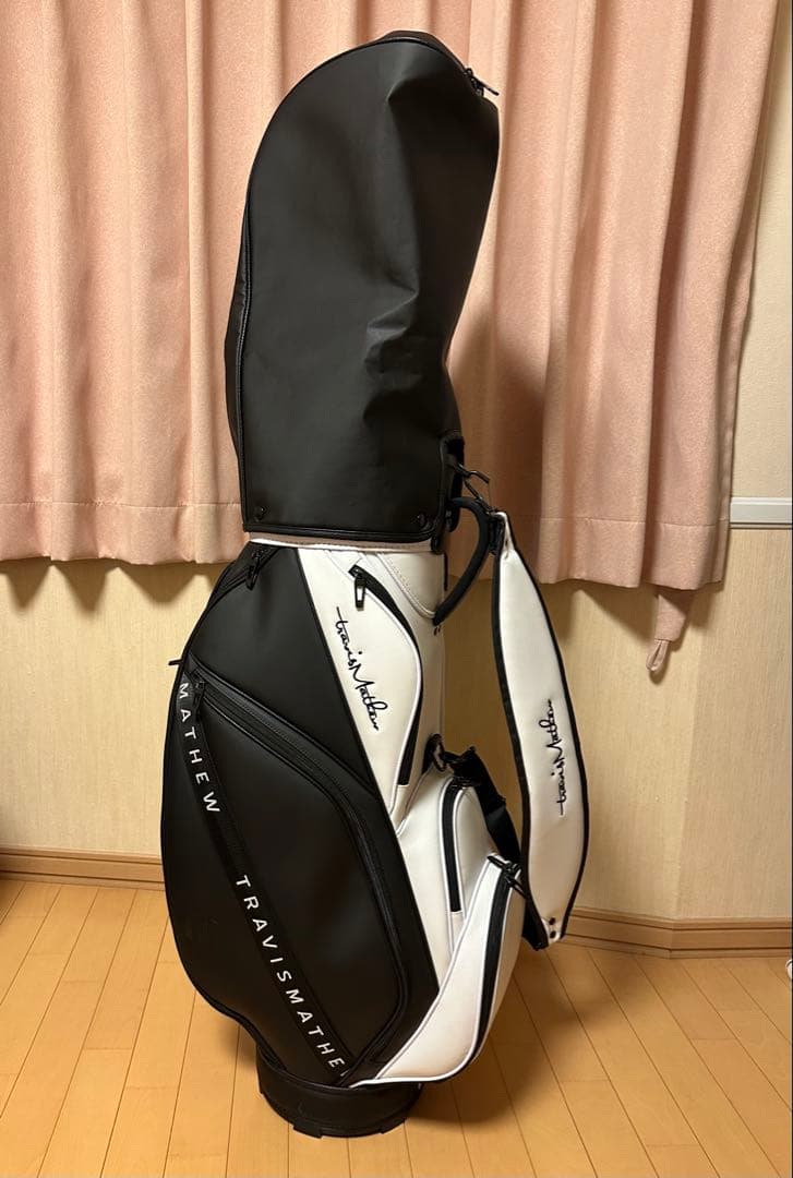 TRAVIS MATHEW キャディバッグ ブラック/ホワイト