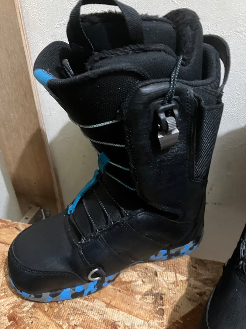 軽量ブーツ！ゼビオブランド！ROUZE 23cm