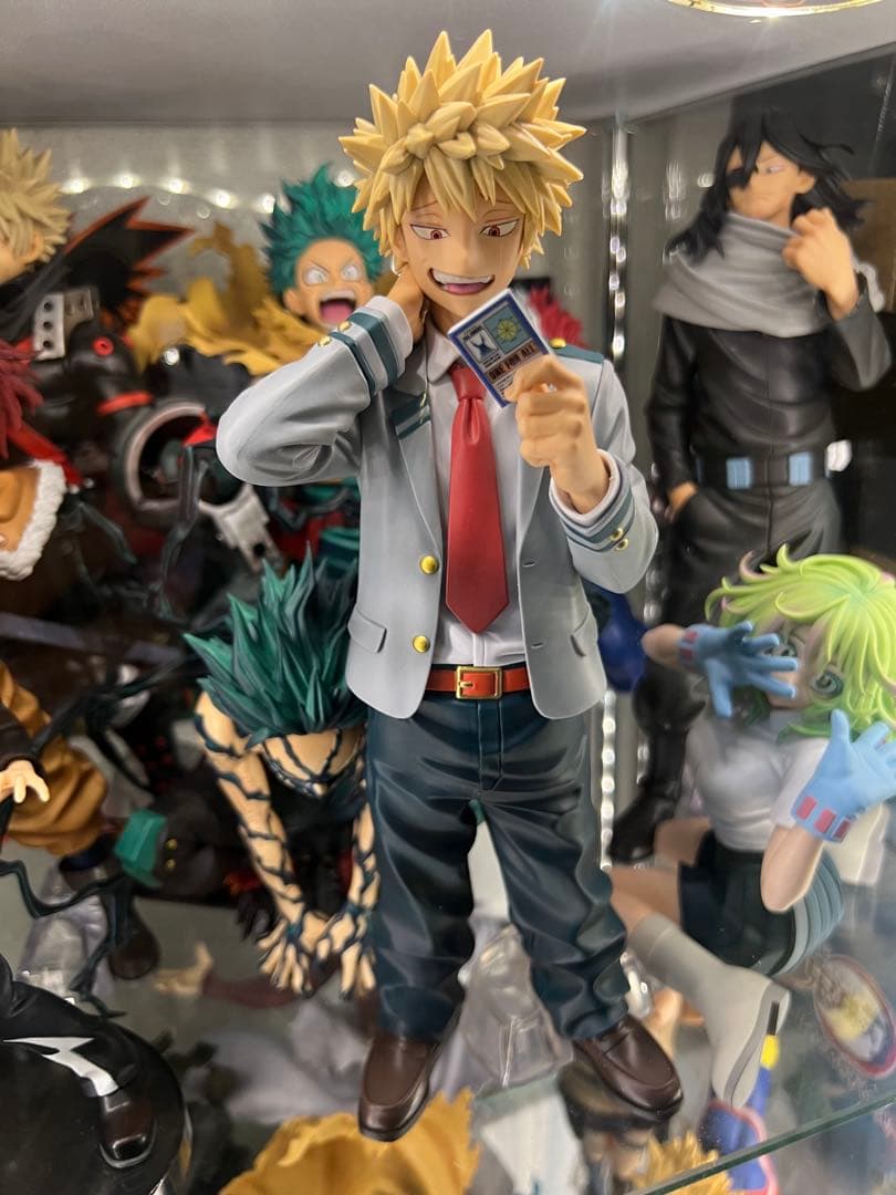 爆豪勝己　フィギュア　一番くじ　B賞　開封品　ヒロアカ　開封品