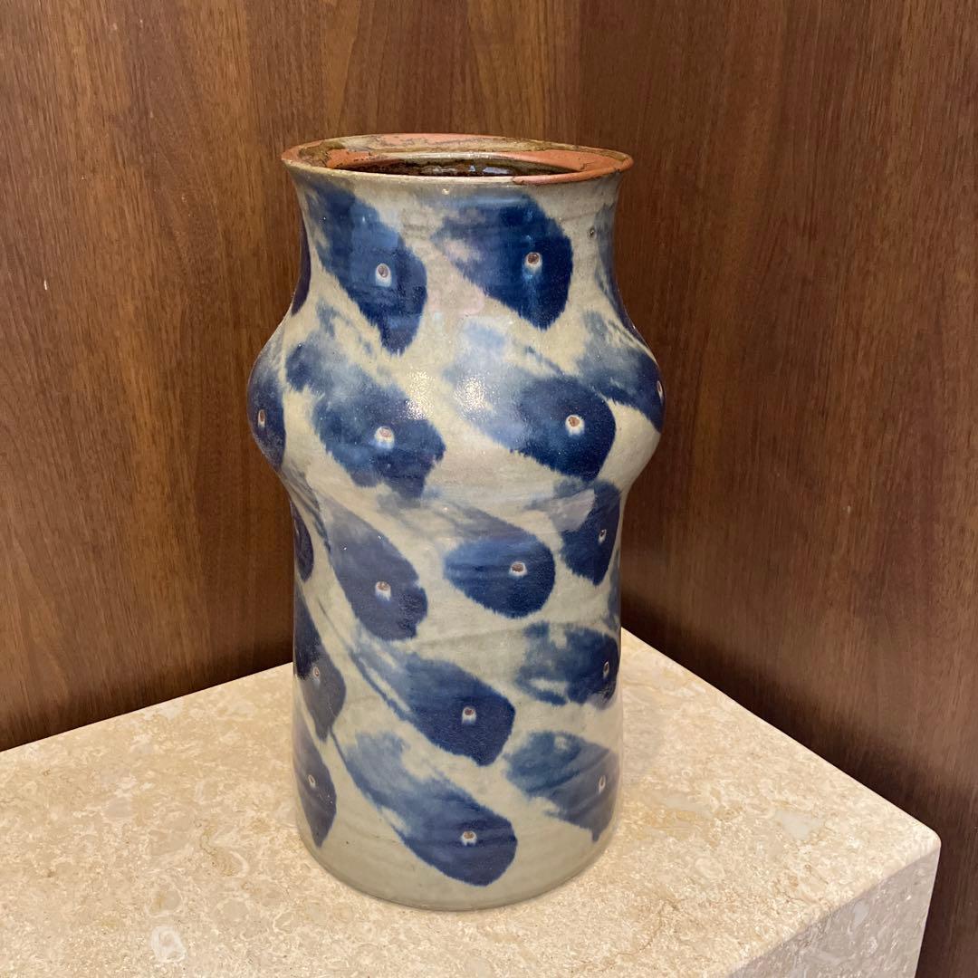 山田真萬　呉須絵壺「魚群」