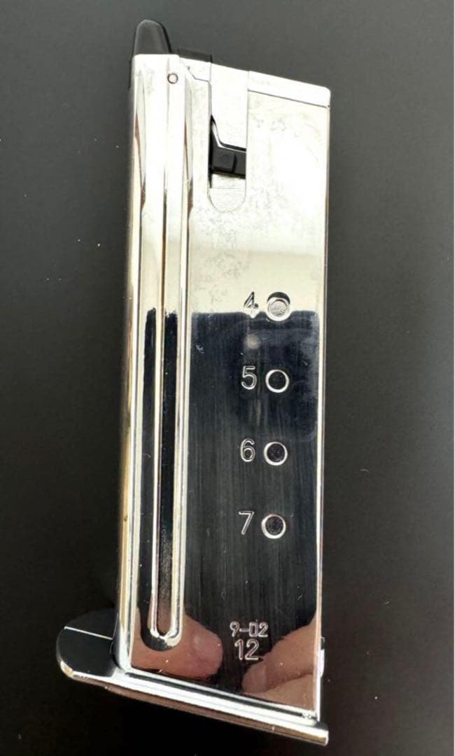 未使用 東京マルイ バイオハザード 10インチ デザートイーグル50AE レオン