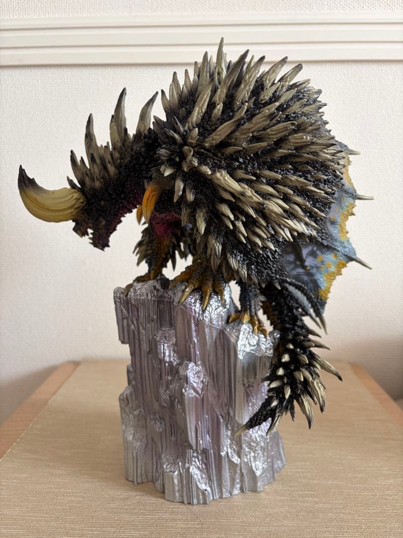 ネルギガンテ　クリエイターズモデル　復刻版　完成品フィギュア