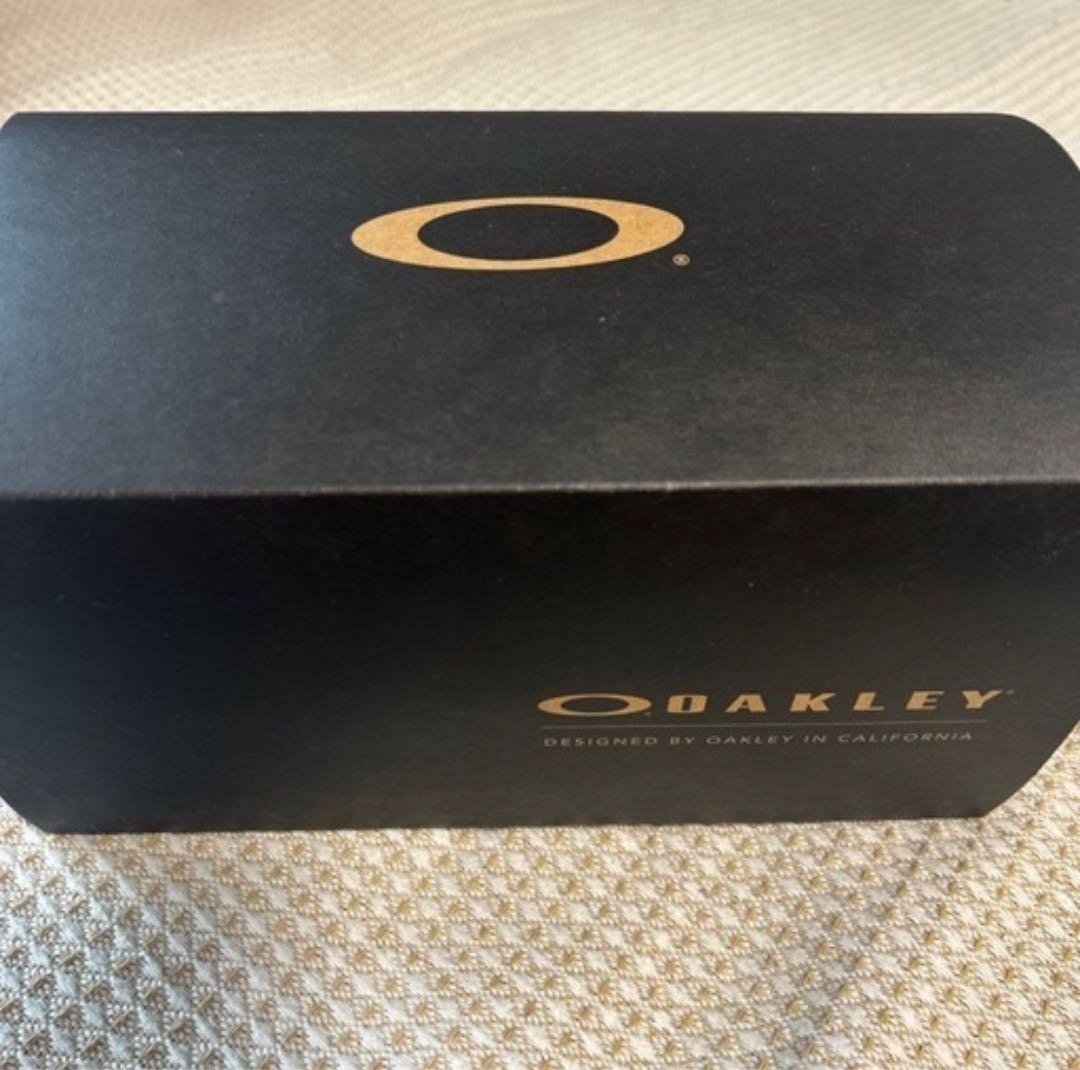 OAKLEY FLIGHT TRACKER S マットホワイト　値下げ！