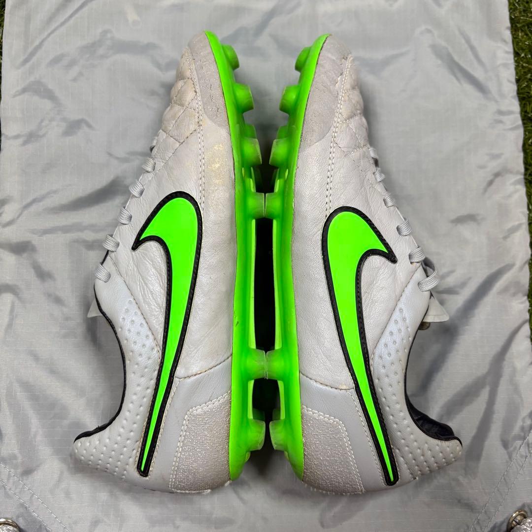 NIKE Tiempo Legend Ⅴ HG-E 25cm