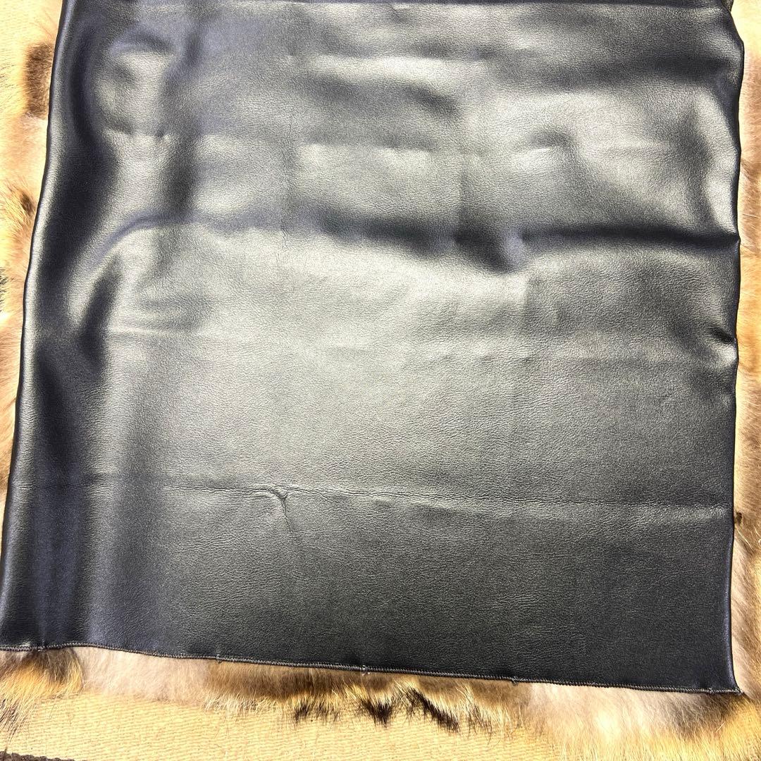 【裏地付】　ワイド　ラクーン　アライグマ　尻あて　　狸毛皮敷物　登山　山菜　釣り