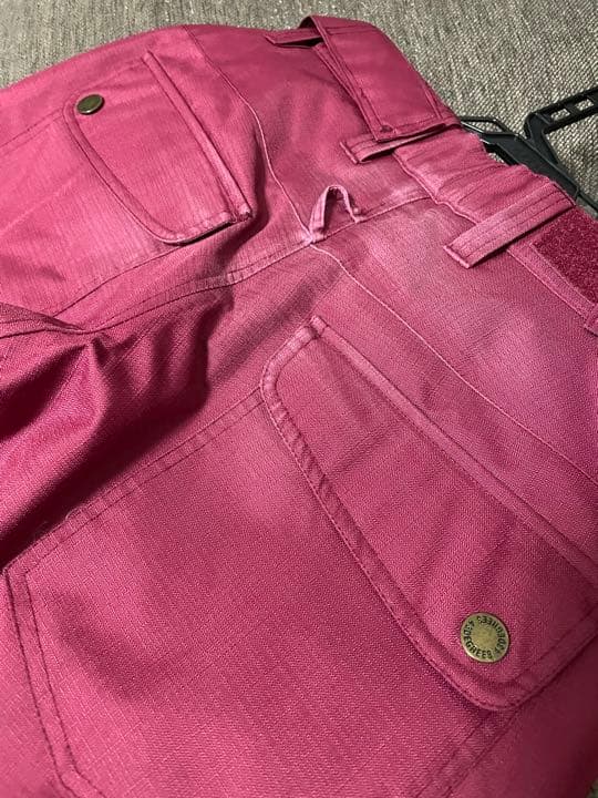 スノーボードウェア　上下セット　黒金　adidas 34d