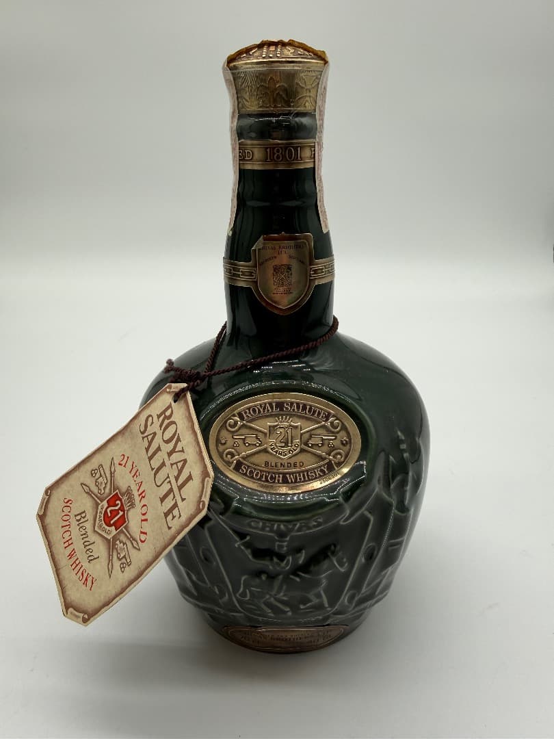  SALUTE（ロイヤルサルート）21年