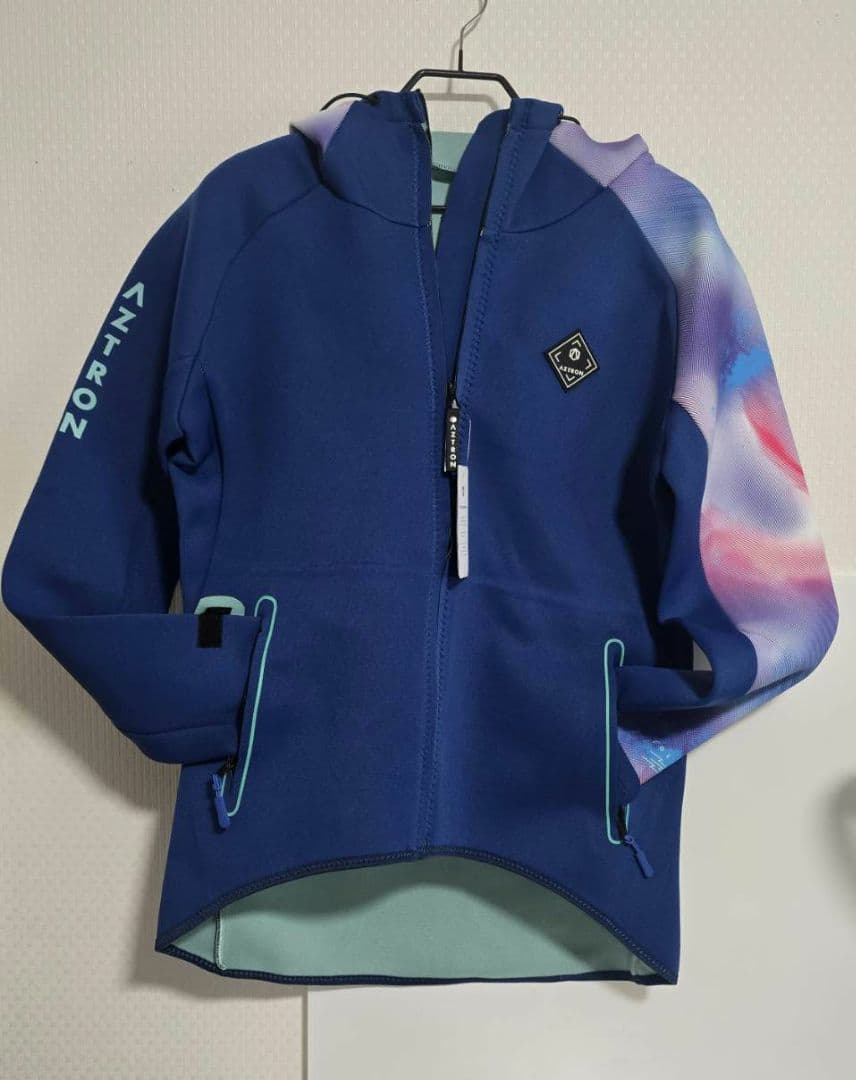 新品AZTRON/XL サーフィン ウィメンズ　ネオプレンジャケット 2mm