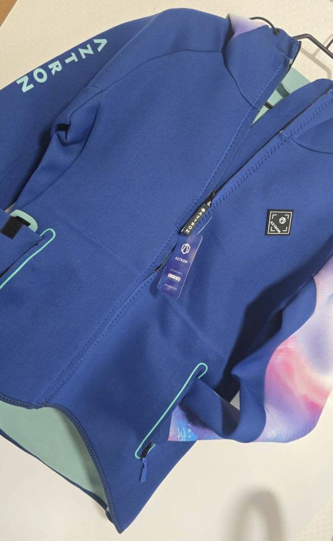 新品AZTRON/XL サーフィン ウィメンズ　ネオプレンジャケット 2mm