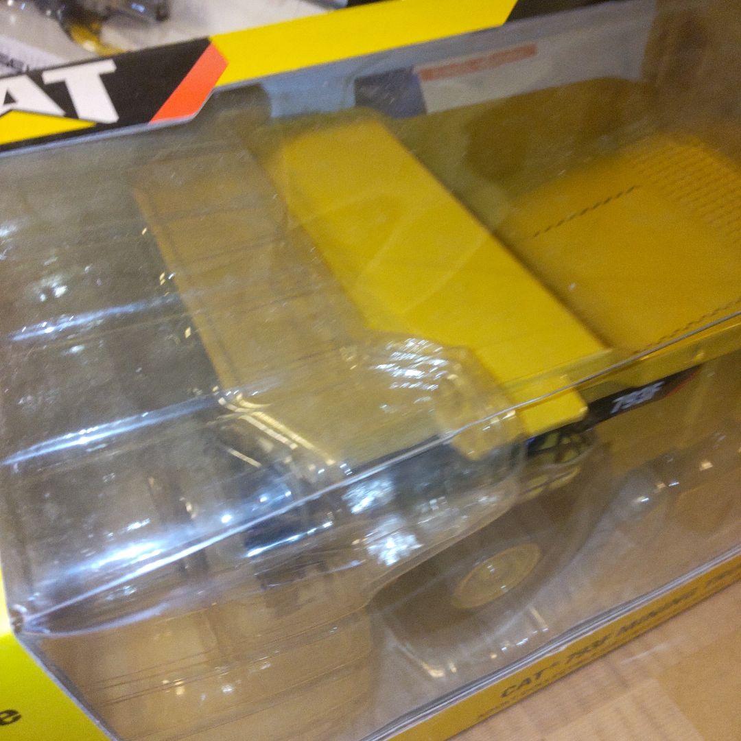 キャタピラー建機 CAT 793F マイニングトラック　1/50