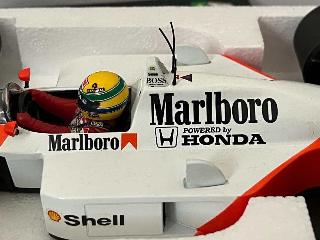 ミニチャンプス 1/18 McLaren MP4/4 A.セナ 1988 箱付
