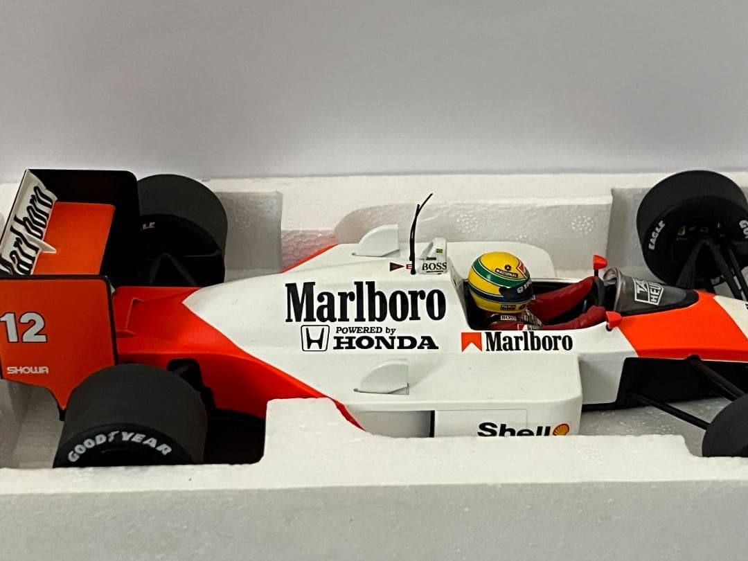 ミニチャンプス 1/18 McLaren MP4/4 A.セナ 1988 箱付
