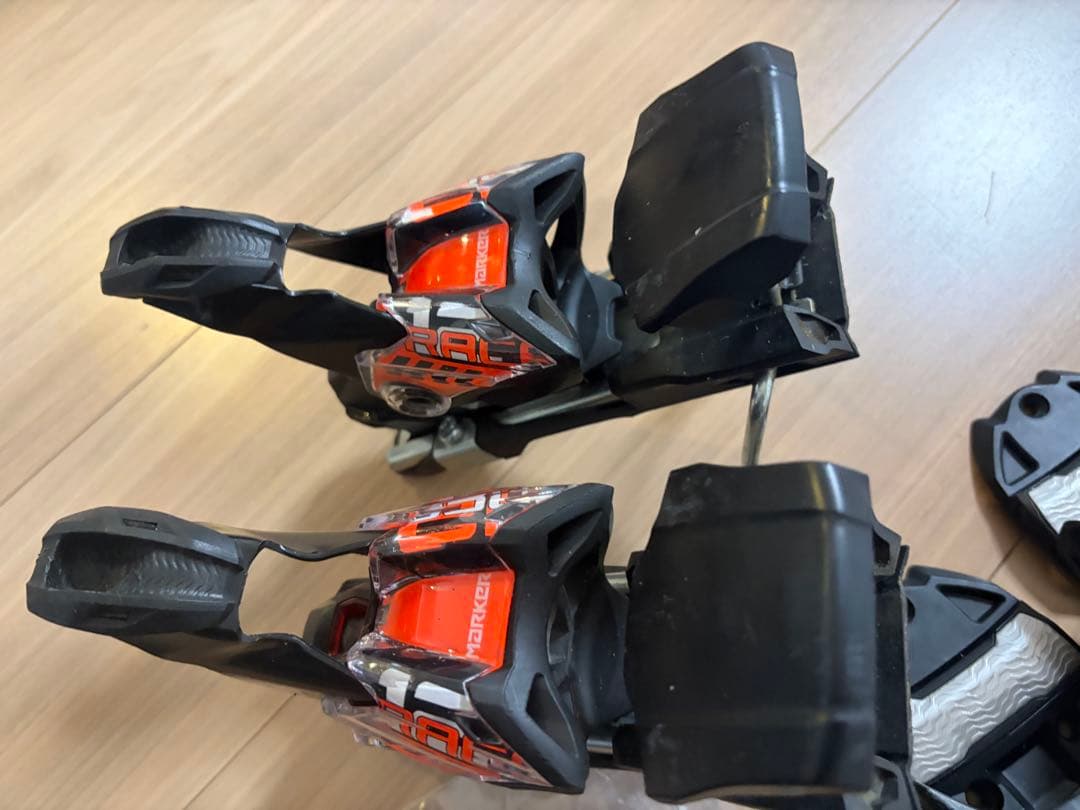 マーカー　コンプ12 スキー　ビンディング　選手　SAJ デモ　レーサー