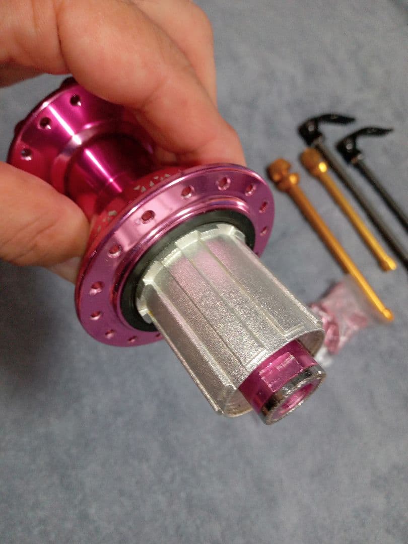 AN AUTHORIZED 前後HUB ピンク＋＃14ロングアルミニップル72ケ