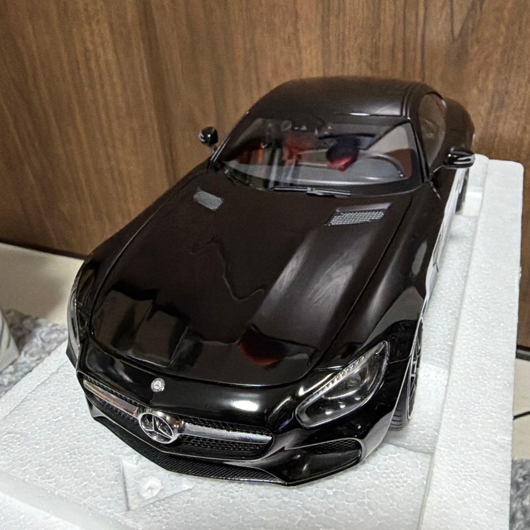 AUTOart MERCEDES-AMG GT S ブラック