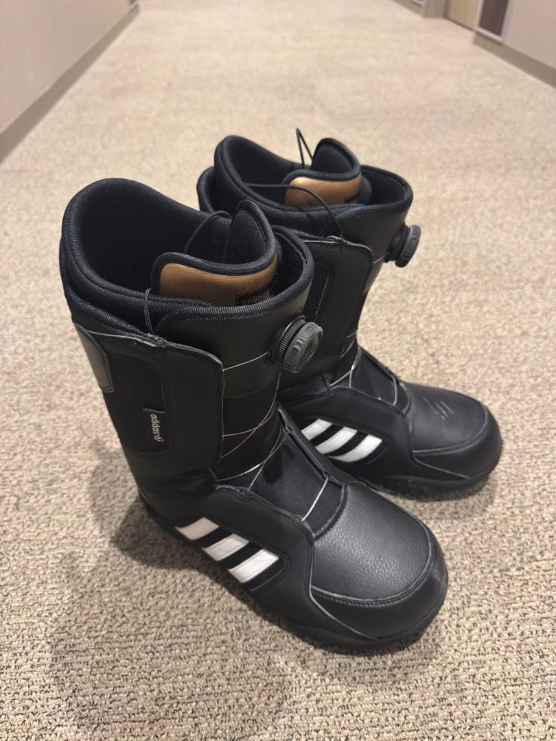 adidas スノーボードブーツ ブラック