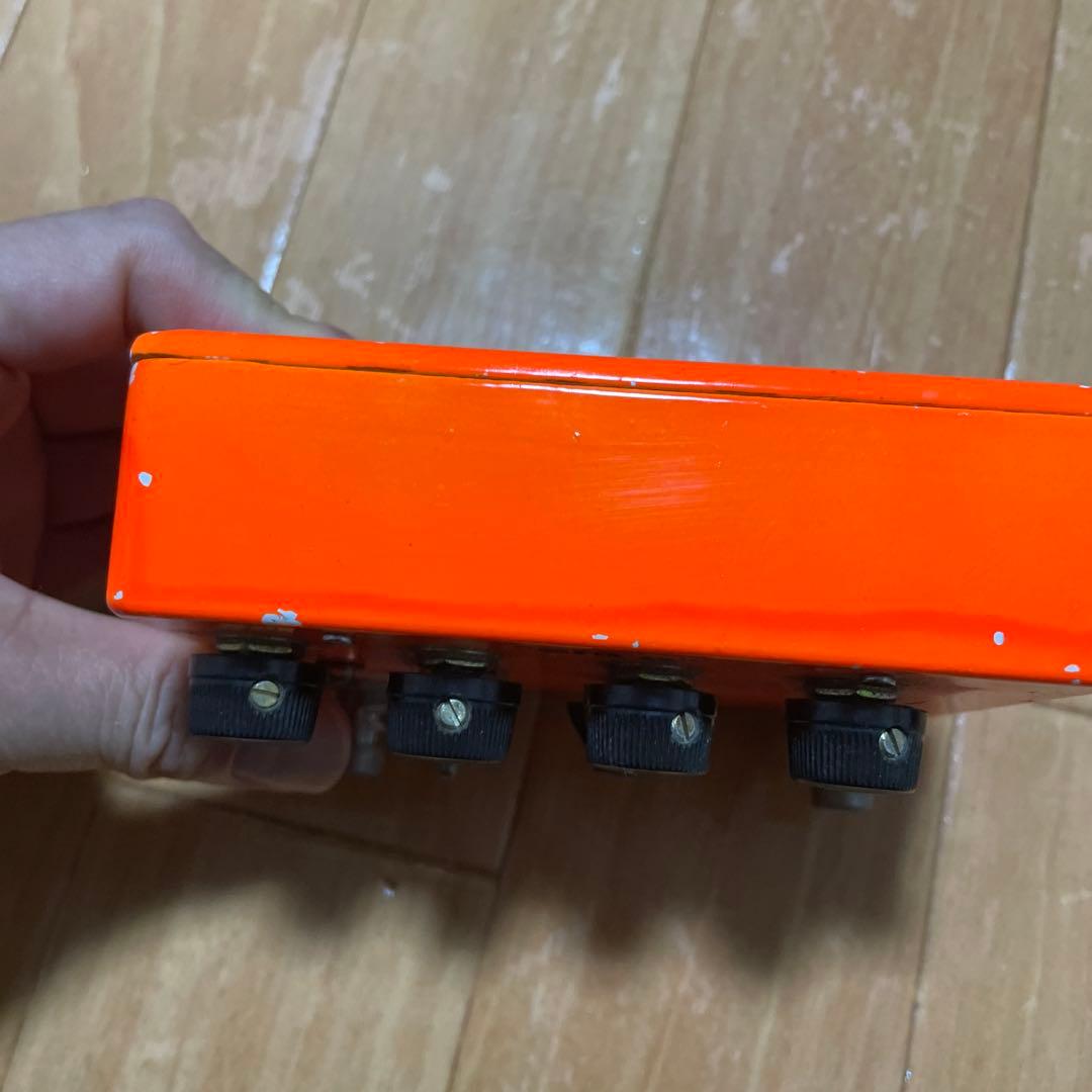 H.B.E. BIG Dギターエフェクター オレンジ