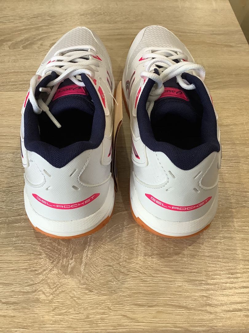 asics バレーボールシューズ ゲルロケット10 白紺ピンク 24.5箱無し