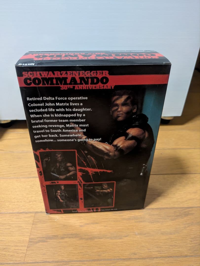 訳有特価★新品★コマンドー　フィギュア★30周年記念★シュワルツェネッガー★