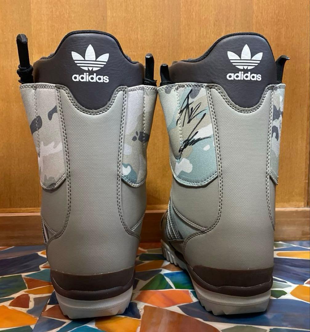 新品未使用　adidasアディダス ブーツ　スノーボード　カズモデル　國母和宏