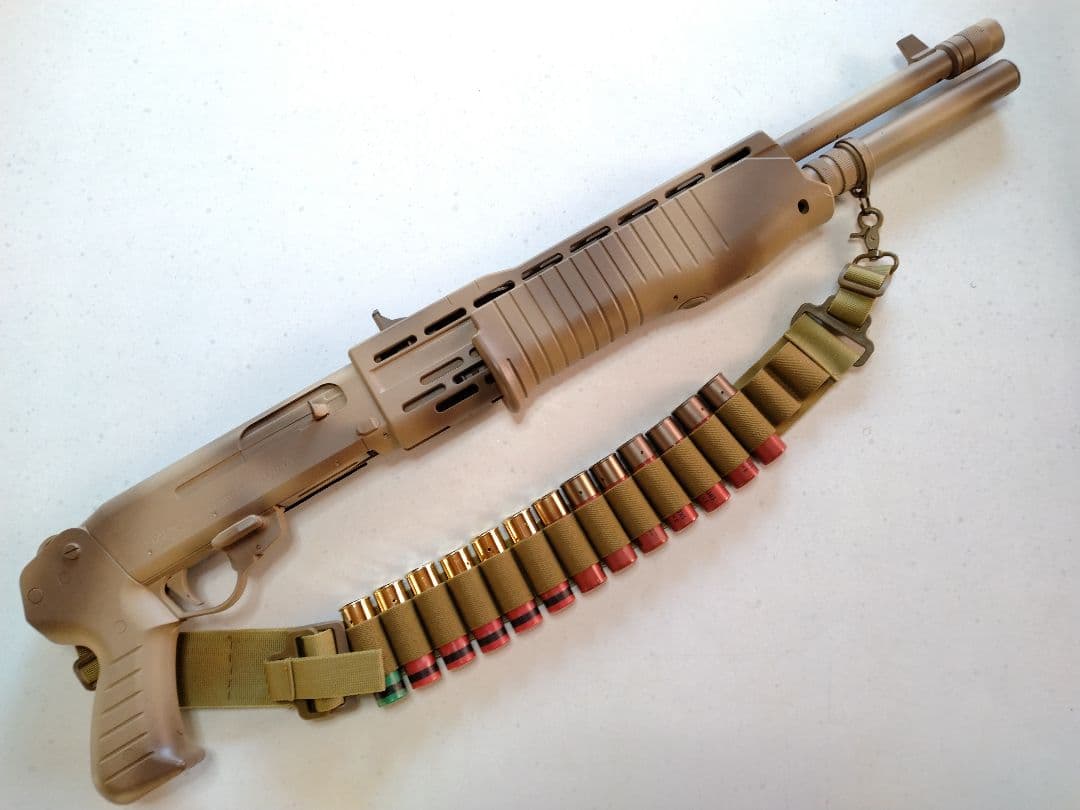 東京マルイ SPAS12 18歳以上エアーショットガン　中古