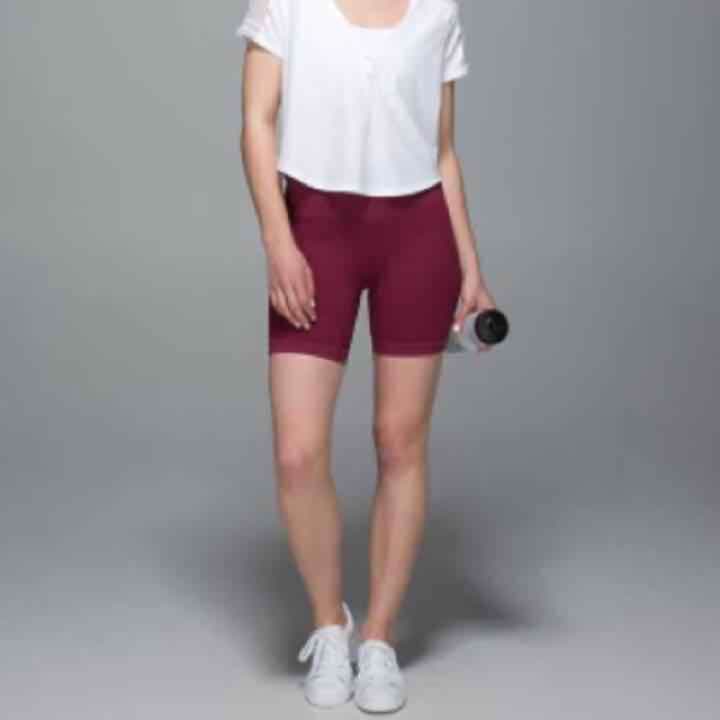 美品＊ルルレモン＊サイズ4