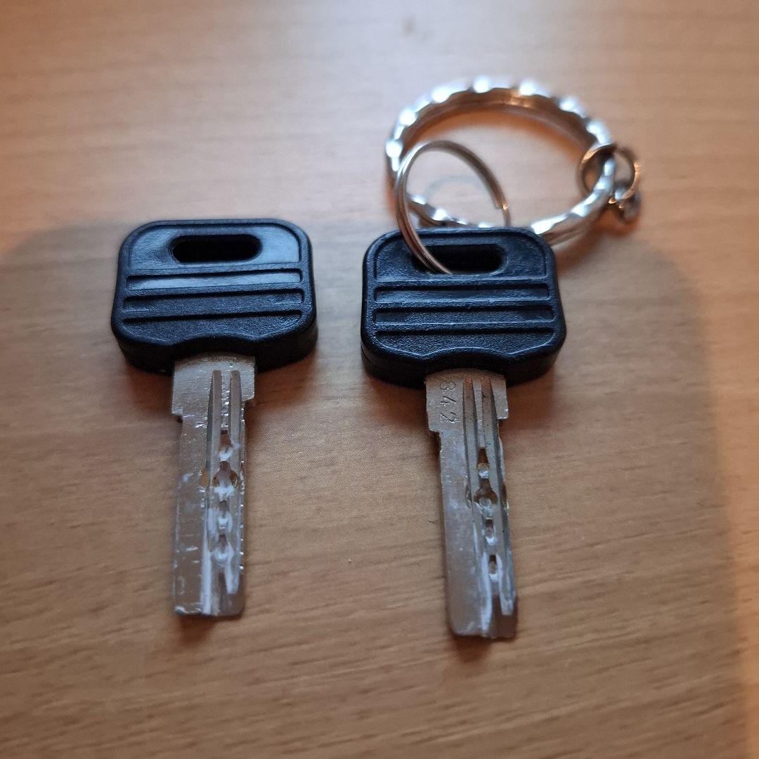 22インチ　横浜市　引き取り可能な方のみ　　子供　自転車 　黄緑　ヘルメット付き